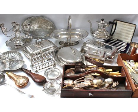 A quantity of mixed silver plated items to include: entr&eacute;e dishes, a Sheffield plate tea caddy with lion masked handle