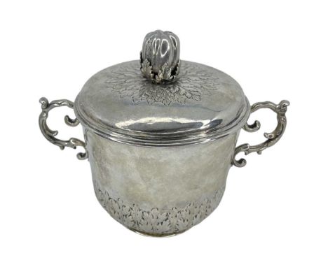 Early Georgian Silver Cup and Cover. 412 g. c.1780With acorn finial and leaf decoration to lid and lower body. Crest to body 