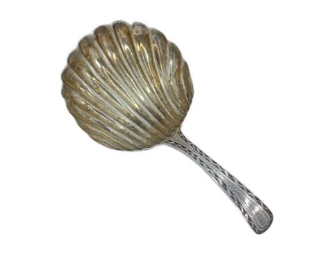 Georgian Silver Caddy Spoon. 9 g. Probably John Lias c 1791-1817Scalloped form.Length 7.5 cmsCondition report: Good condition