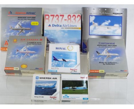 Herpa - a collection of eight boxed model aircraft in various scales, all in original boxes and in good to excellent conditio