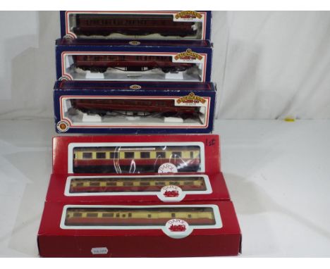 Model Railways - six boxed OO gauge coaches by Dapol and Bachmann, coaches in excellent condition, boxes fair