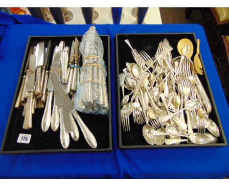 A large qty of continental silver flatware, 83 ounces