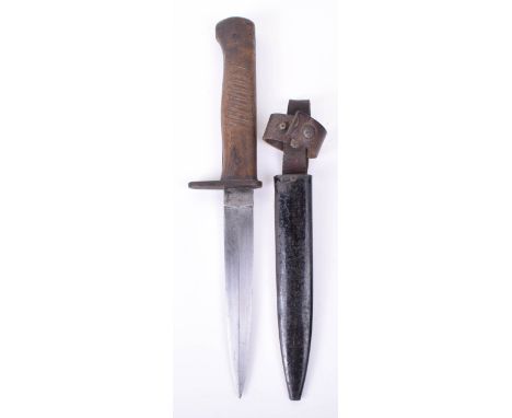 Unusual WW1 German Fighting Knife, being a example with a more oval shaped long wood ribbed grip, wood excellent, overall len