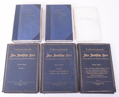 5x Imperial German Books, a set of three highly interesting pull out plate books Uniformenkunde Das Deutsches Herr Band 1, 2 