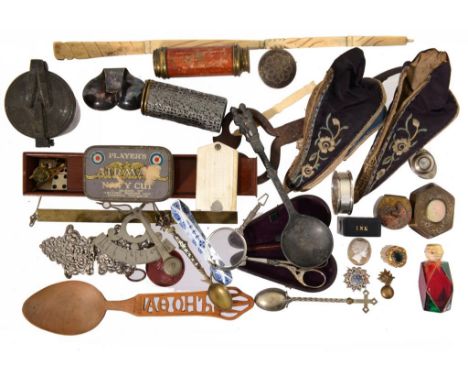MISCELLANEOUS BYGONES AND OBJECTS, 19TH C AND LATER   to include a part set of brass bucket weights, a set of Victorian bone 