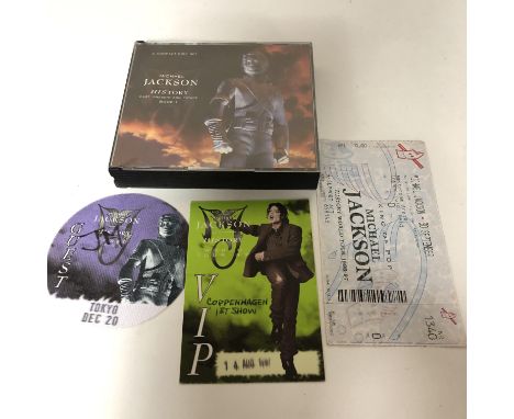 A Michael Jackson banned History CD 1st issue released to German market, with uncensored speech to fans on track 16 "They don