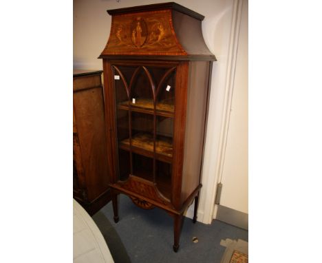 An Edwardian mahogany side cabinet, in the Sheraton style, the caddy top decorated with marquetry inlay depicting a mother an