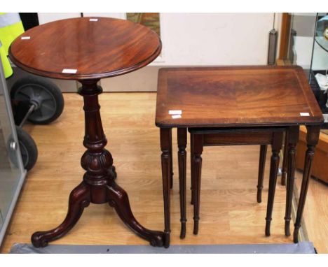 A Victorian mahogany tripod tea table, together with a 20th Century nest of three tables (2)