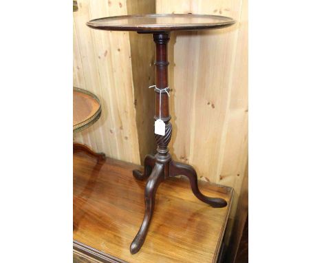 An Edwardian mahogany oval occasional table, an Edwardian mahogany bedside cabinet,m a two tier pedestal what-not and a small