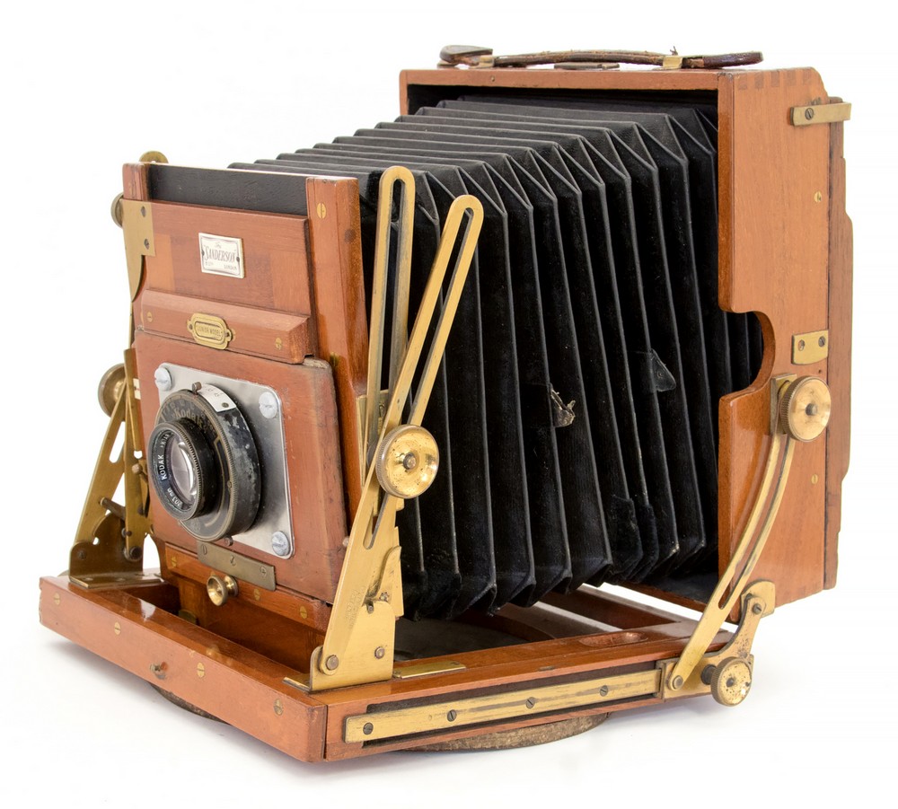 Plate Camera An early 20th century glass plate camera, 'The Sanderson