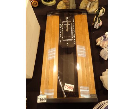 Wall hanging rhythm Westminster chime electric mantel clock 