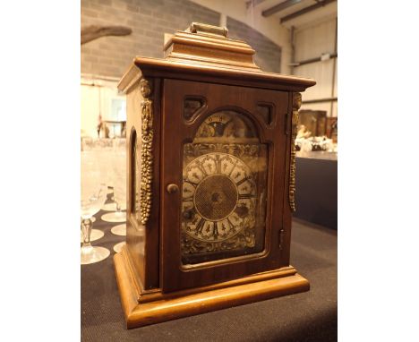 Franz Hermle mahogany bracket clock floating balance running no hands ( key and spare hands in office 7369 )