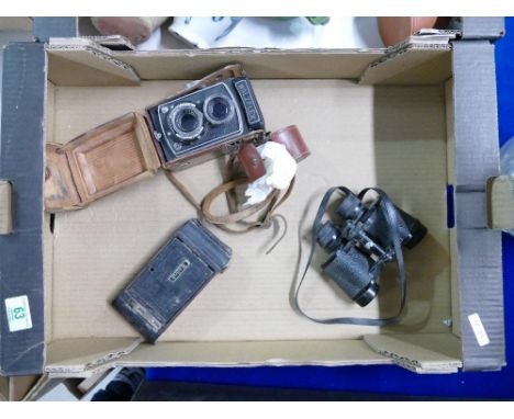 A Walzflex vintage camera: No 20534 together with a pocket No1 Kodak camera and a pair of Tohyoh binnoculars No P73-08370 ( 1