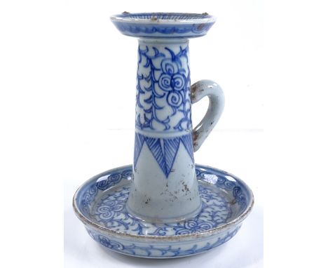 A Chinese blue and white porcelain chamber stick, height 15cm