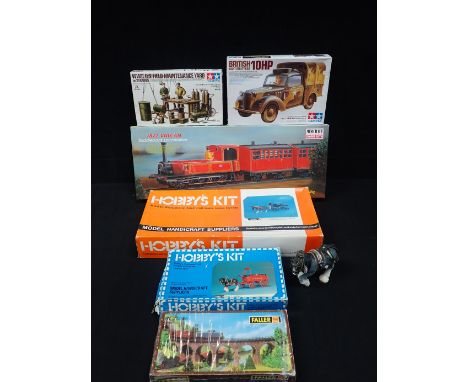 MINICRAFT MODEL KIT 'LEGEND OF RALROADING' Saddleback Locomotive, 1872 Vulcan, Hobby's Kit, Coalmerchants Trolley and Dray Ca