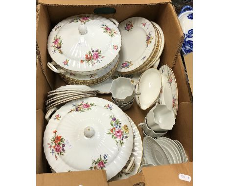 A Royal Worcester "Roanake" part dinner service comprising six dinner plates, six tea plates, six side plates, an oval servin