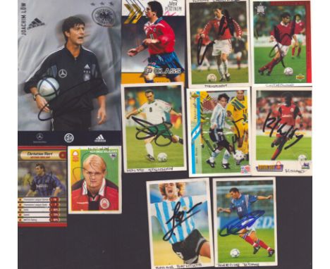 Football signed Trading Card Collection of various legends in the game. Such as Zindine Zidane, Gabriel Batistuta, Alf-Inge H