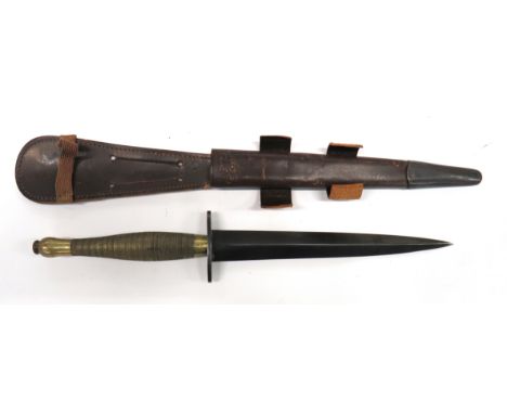 WW2 2nd Pattern Fairbairn &amp; Sykes Commando Knife 6 3/4 inch, double edged, blued blade. &nbsp;Blued steel, oval crossguar