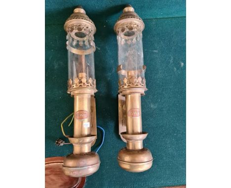 A pair of Great Western Railway brass carriage lamp.