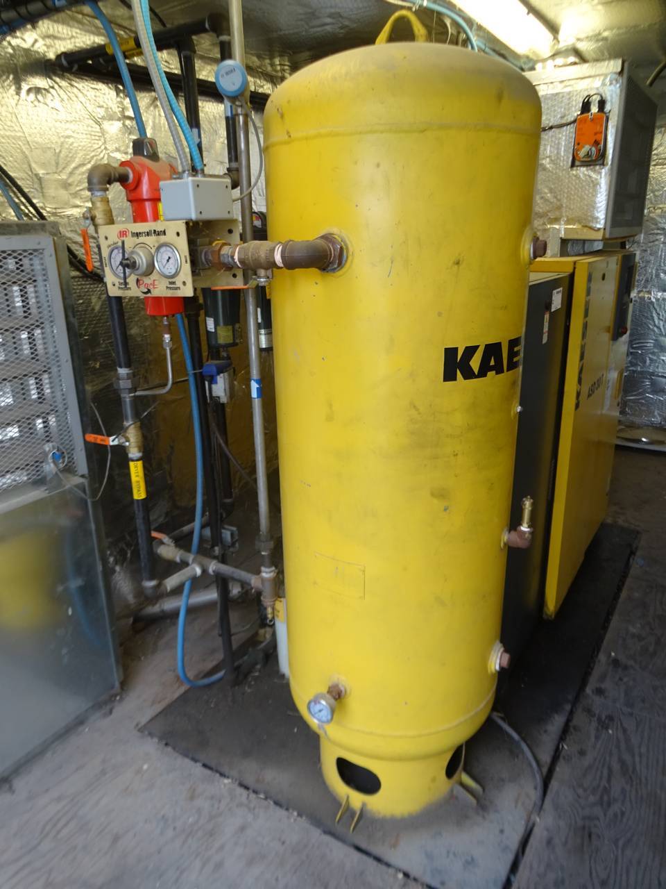 Kaeser ASD 30T Complete Rotary Screw Air Compressor System in 20' Sea