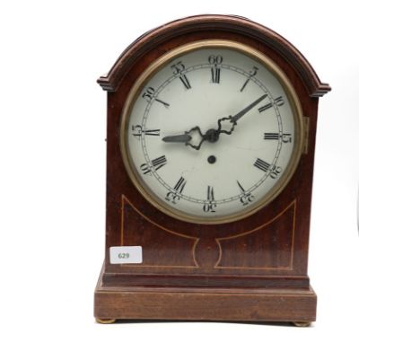 Englische Bracket Clock -19.Jh.Messingplatinenwerk, 8 Tage Werk, Pendel, lackiertes Zifferblatt, 1 Zeiger rest., Werk beibt s
