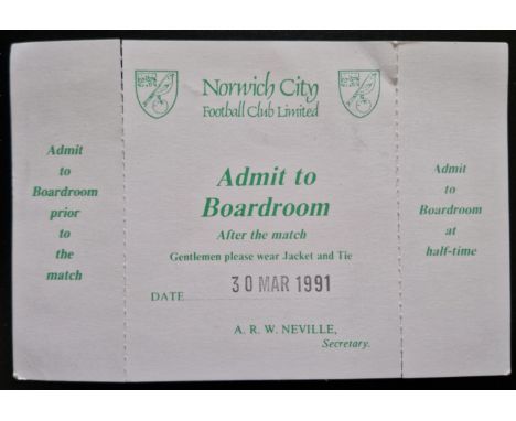 1990-91&nbsp; NORWICH CITY V MANCHESTER UNITED RARE COMPLETE BOARDROOM TICKET
Good condition
Ref SM