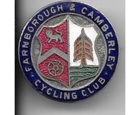 VINTAGE FARNBOROUGH &amp; CAMBERLEY CYCLING CLUB BADGE
Ref KW