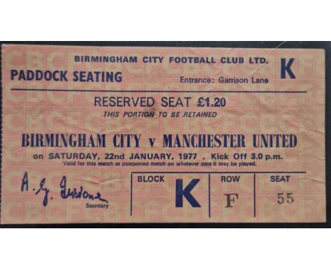 1976-77 BIRMINGHAM CITY V&nbsp; MANCHESTER UNITED TICKET&nbsp;
Slight fold &amp; slight mark
Ref SM