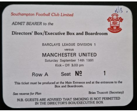 1991-92 SOUTHAMPTON V MANCHESTER UNITED DIRECTORS BOX TICKET
Good condition with initials noted in top corner
Ref SM
