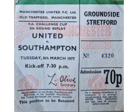 1976-77 MANCHESTER UNITED V SOUTHAMPTON FA CUP TICKET
Folds
Ref SR
