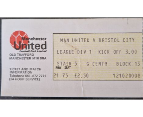 1978-79 MANCHESTER UNITED V BRISTOL CITY TICKET
Slight folds &amp; staple holes
Ref MS