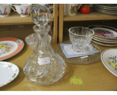 GLASS SHIP’S DECANTER AND VARIOUS GLASS WARES