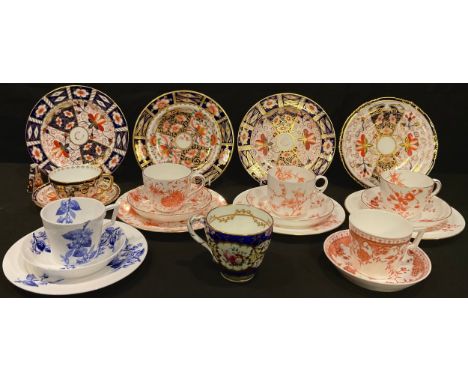 A Royal Crown Derby Imari palette 5683 pattern teacup, saucer and tea plate, early 20th century; other similar Royal Crown De