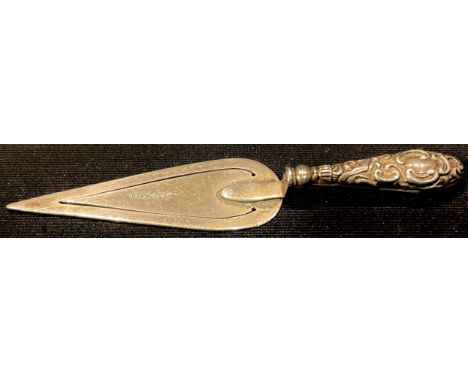 An early 20th century silver novelty bookmark, as a trowel, Crisford &amp; Norris, c.1910 