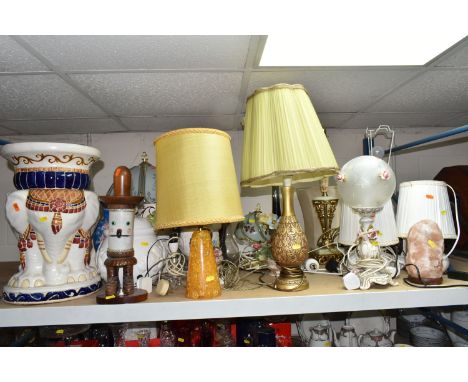 A QUANTITY OF TABLE LAMPS AND CERAMICS, comprising a ceramic 'Elephant' pot stand, a 1960's 'Shattaline' of Bridgefield amber