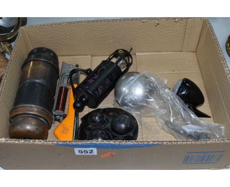 A BOX OF VINTAGE CAR ACCESSORIES to include an Atlantic Bulb Box containing three vintage bulbs, a Lucas milometer, a Lucas K