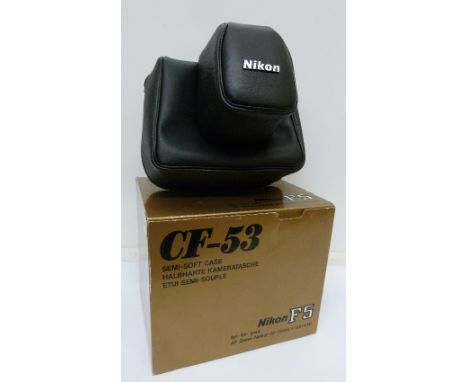 A Nikon CF-53 semi-soft case for F5 camera