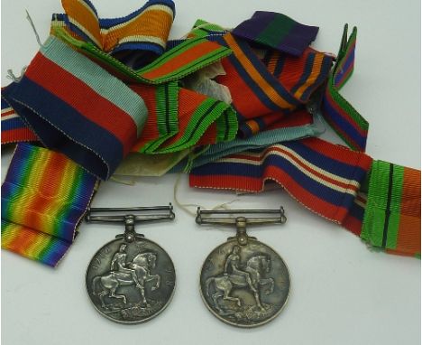 Two World War I British War medals to 19437 Pte. R Brooks Linc. R. and 240664 Sjt. E. Machin K.O.Y.L.I. and assorted medal ri