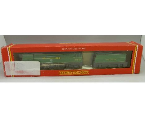 A Hornby 00 gauge model locomotive, R.866, SR4-6-2, 'Fighter Pilot', boxed