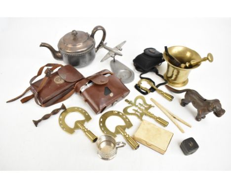 A mixed lot of collectors' items to include a chrome ashtray with applied aeroplane, length 17cm, a silver plated teapot, a b