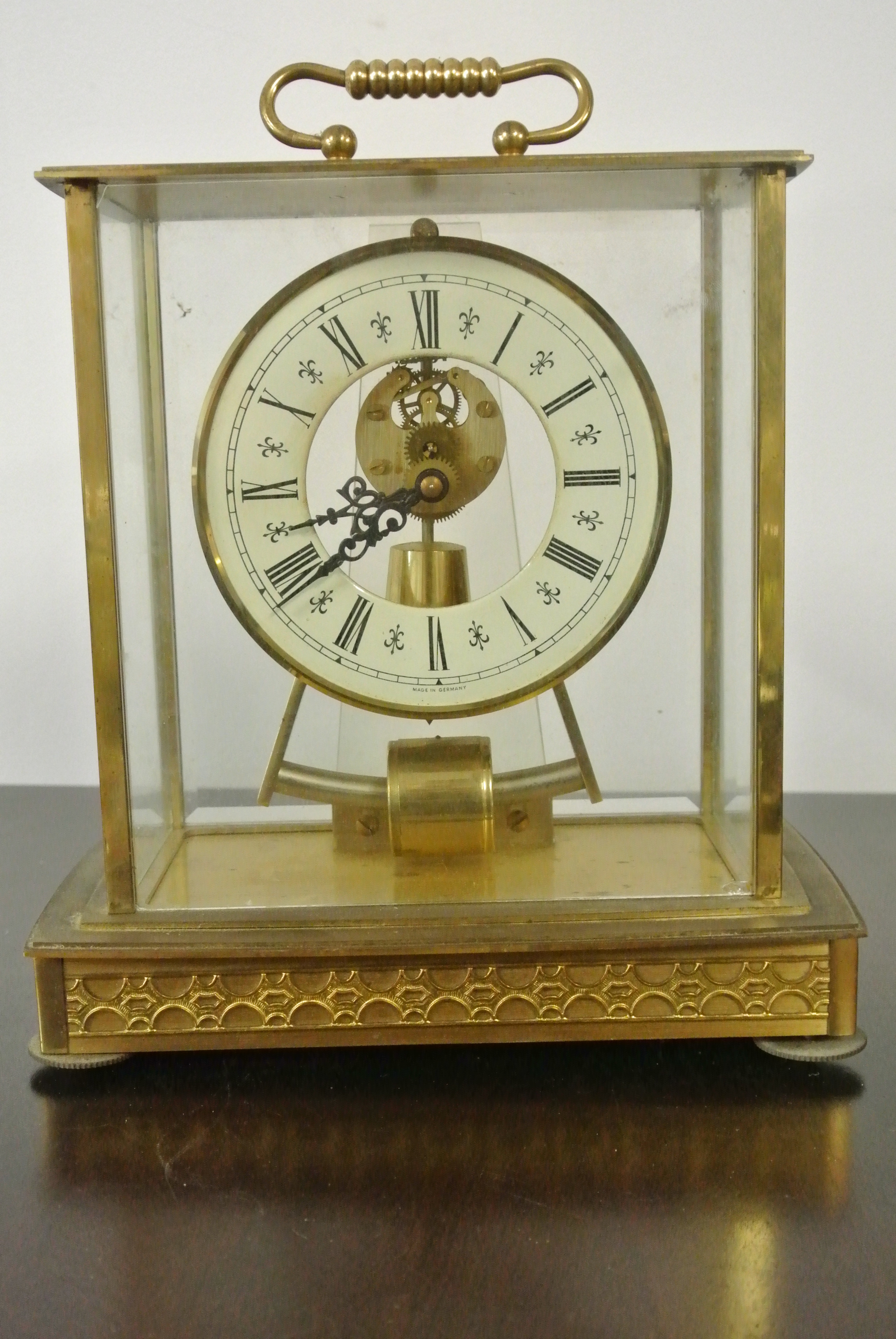 CLOCKS A vintage/ retro West German Kundo electronic clock. (untested)