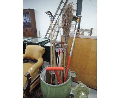 A selection of garden tools in vintage dolly tub 