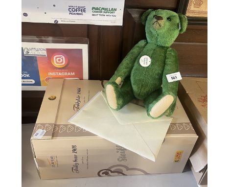 Green Steiff teddy bear 1908 replica 