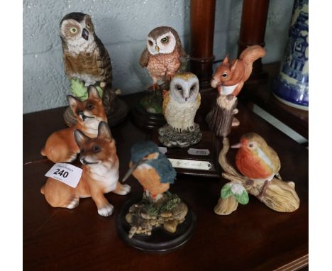 Collection of ceramic wildlife and dogs 