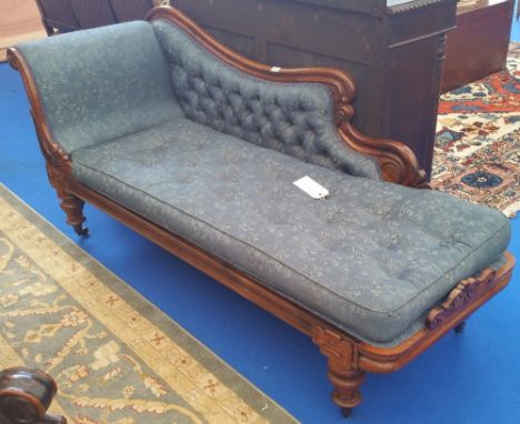 A REALLY GOOD WILLIAM IV ROSEWOOD SHOW FRAME CHAISE LONGUE. (Dorian's Portrait Room Season 3).