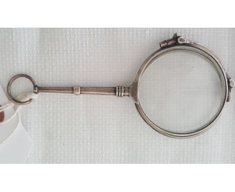 LYLE'S MAGNIFYING GLASS (SILVER COLOURED LORGNETTE).