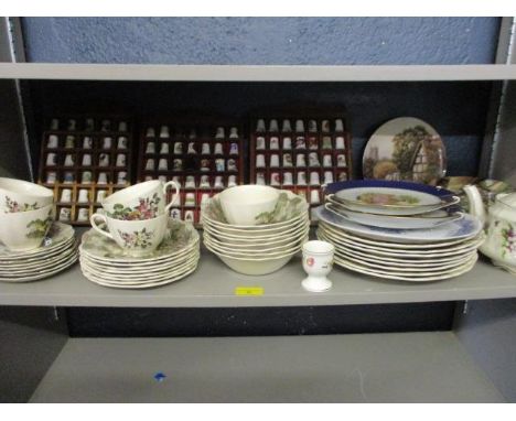 Mixed china to include a Meakin tea service, Limoges china, thimbles and other items 