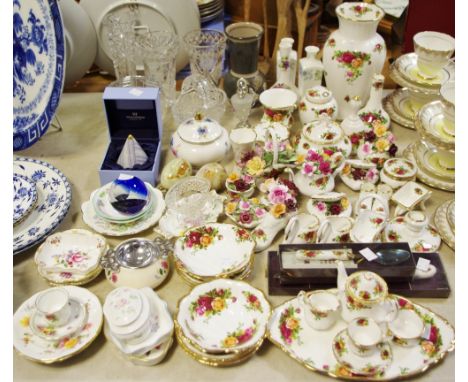 Ceramics and Glass - a Royal Albert Old Country Roses miniature bachelor's tea service; other Old Country Roses including flo