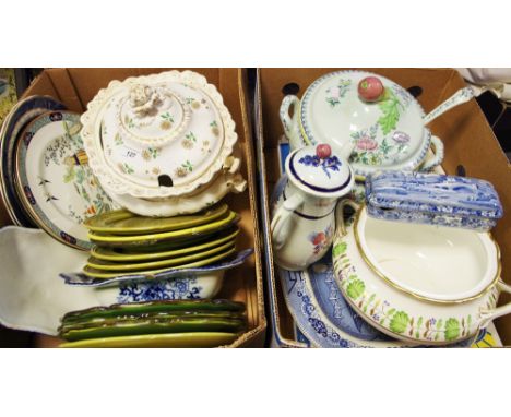 Ceramics - tableware to include a late 19th Century willow pattern meat plate; a large Crown Devon Lowestoft style lidded tur