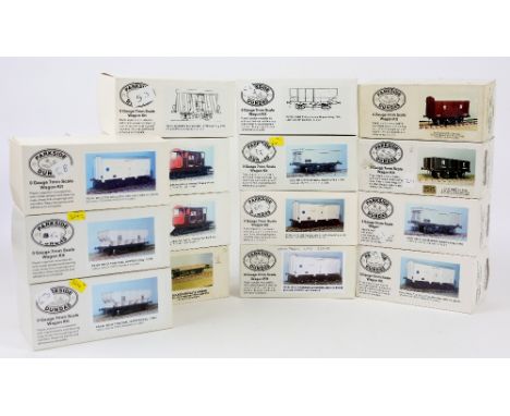 Parkside Dundas plastic O gauge wagon kits, comprising 4x PS102 BR 12 ton insulated fish van, (1 made), 2x PS103 Southern Rai